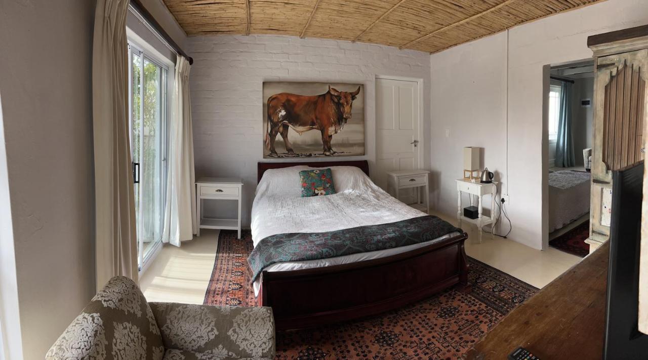 De La Fontaine Guest Cottage And Pool View Luxury Suite プレッテンバーグ・ベイ エクステリア 写真