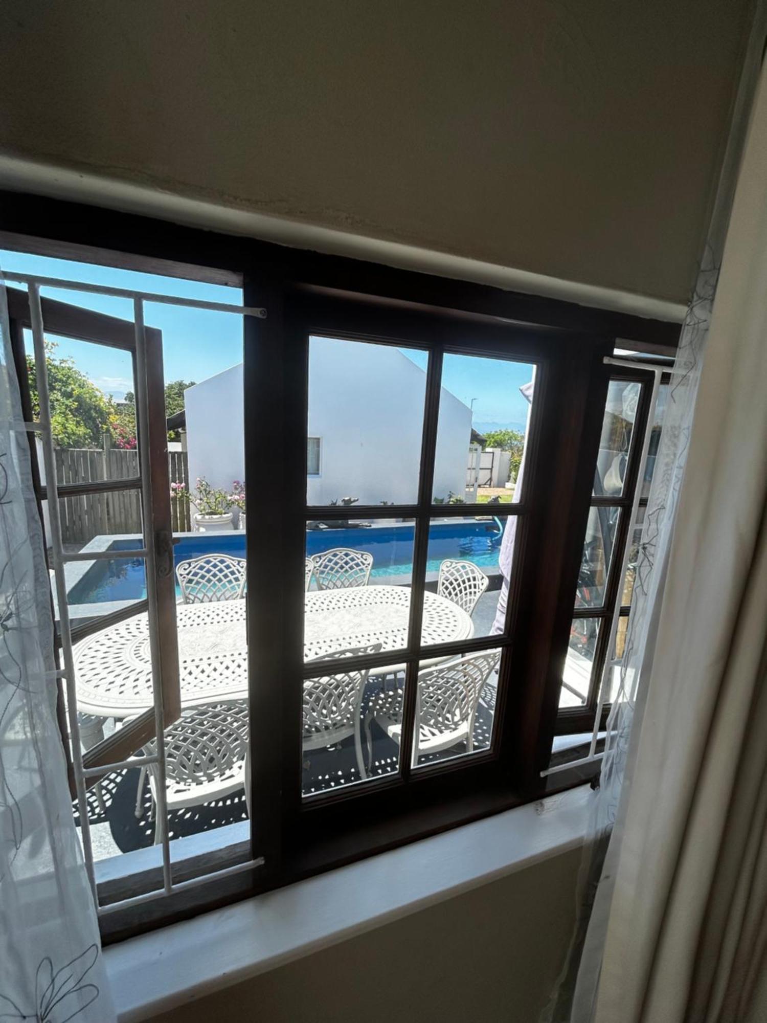 De La Fontaine Guest Cottage And Pool View Luxury Suite プレッテンバーグ・ベイ エクステリア 写真